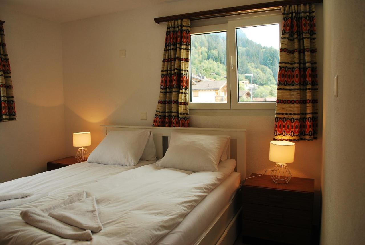 Rooms With Private Bathrooms Saas im Prattigau Exteriör bild