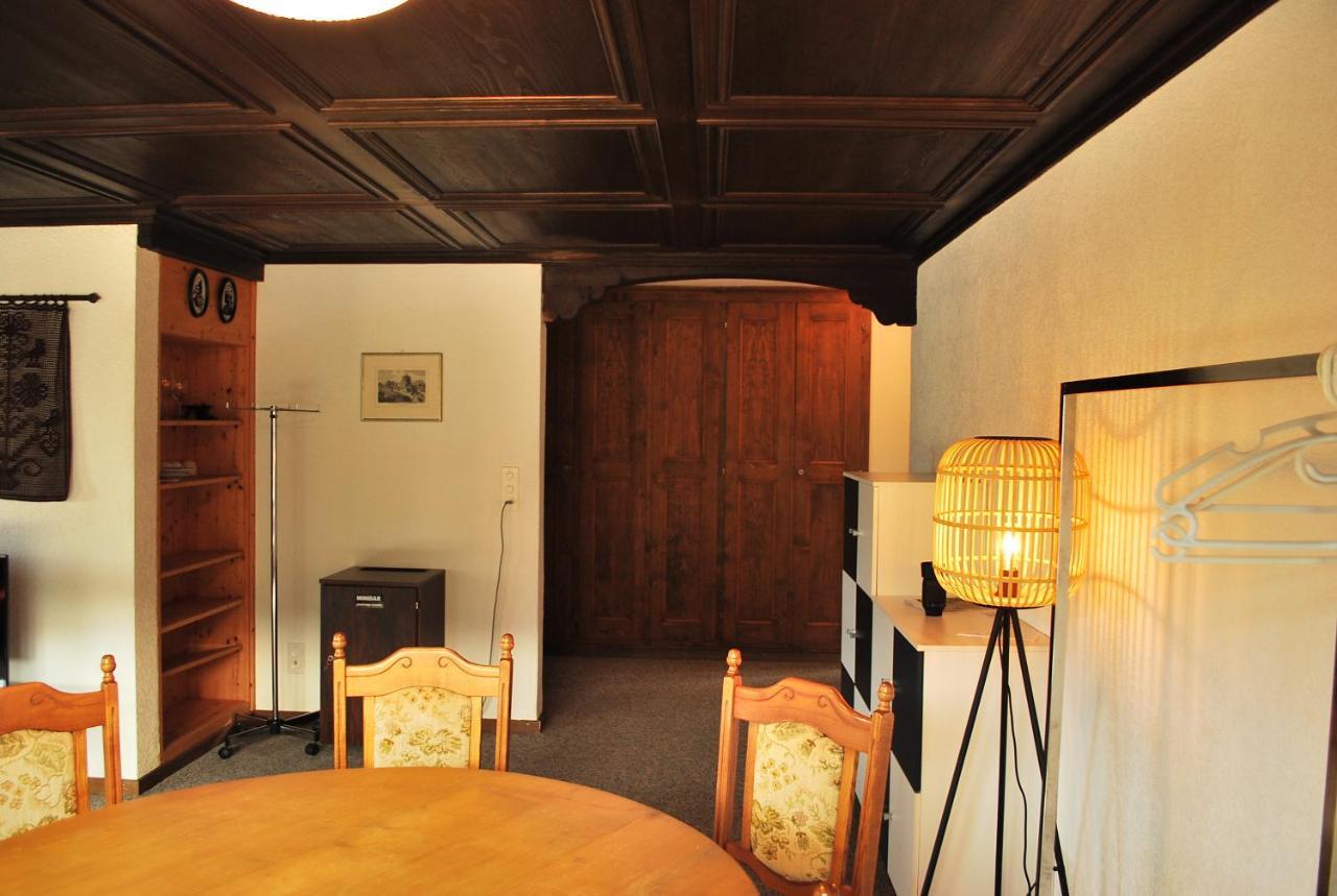 Rooms With Private Bathrooms Saas im Prattigau Exteriör bild