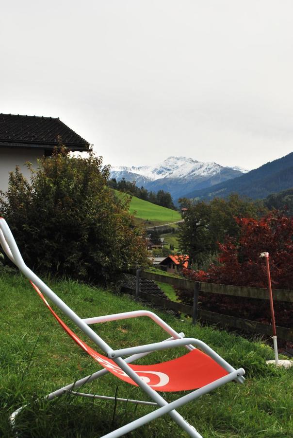 Rooms With Private Bathrooms Saas im Prattigau Exteriör bild